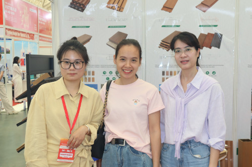 Vietbuild Hanoi 2026 Expo-Guanmingdeco sales and visitors photos